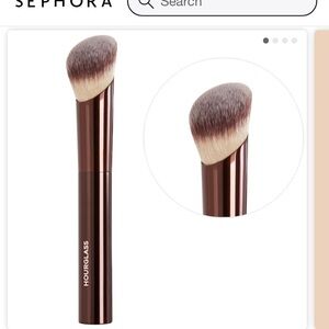 Hourglass Ambient Soft Glow Foundation Brush NEW